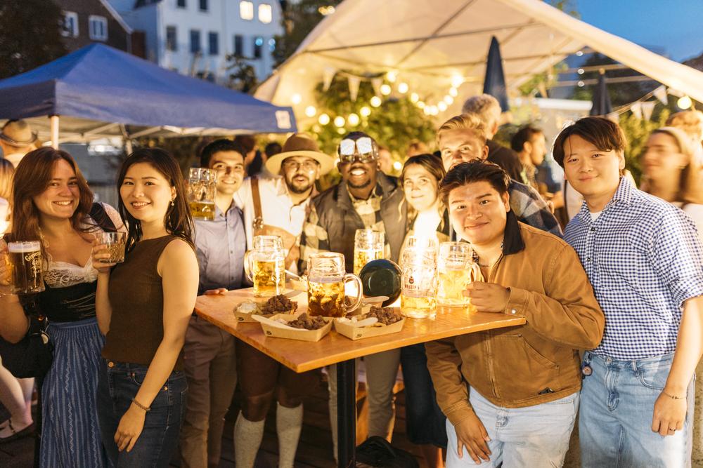 Rot.Jong_18.09.2026Oktoberfest_WildStube_ShotByMeesterwerk_71.jpg