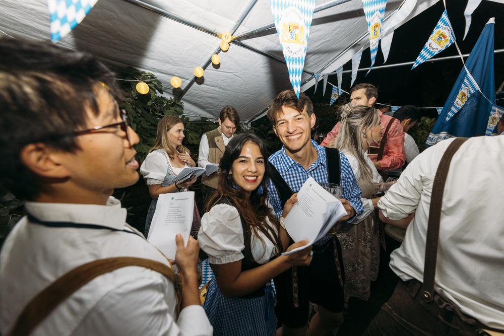 Rot.Jong_18.09.2026Oktoberfest_WildStube_ShotByMeesterwerk_119.jpg