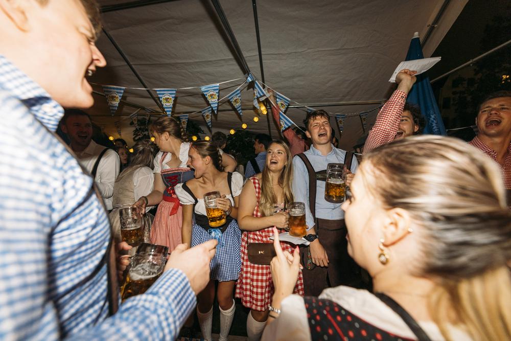 Rot.Jong_18.09.2026Oktoberfest_WildStube_ShotByMeesterwerk_149.jpg