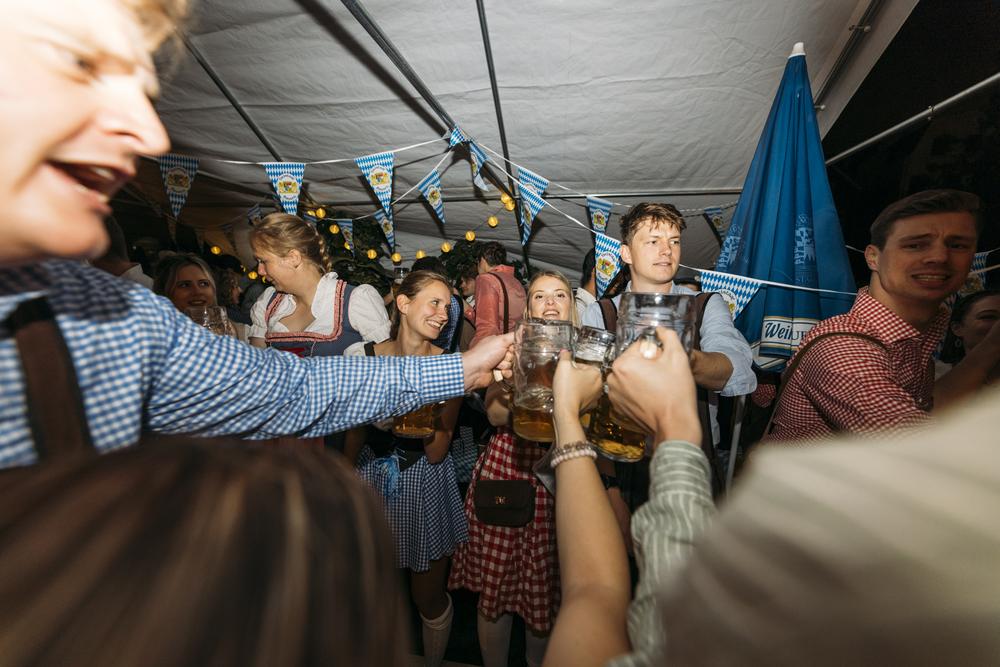 Rot.Jong_18.09.2026Oktoberfest_WildStube_ShotByMeesterwerk_137.jpg