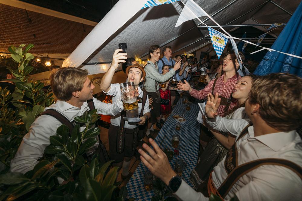 Rot.Jong_18.09.2026Oktoberfest_WildStube_ShotByMeesterwerk_135.jpg