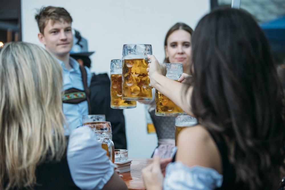 Rot.Jong_18.09.2026Oktoberfest_WildStube_ShotByMeesterwerk_45.jpg