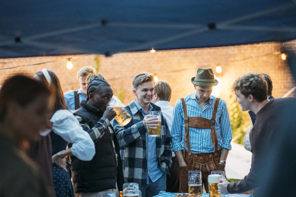 Rot.Jong_18.09.2026Oktoberfest_WildStube_ShotByMeesterwerk_53.jpg