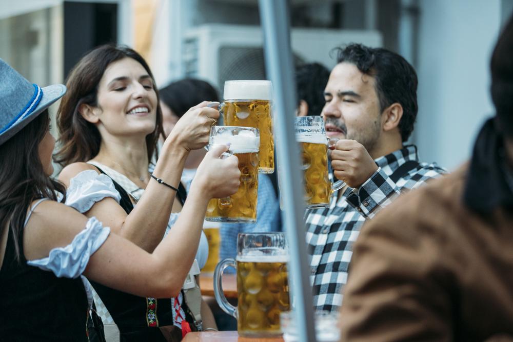 Rot.Jong_18.09.2026Oktoberfest_WildStube_ShotByMeesterwerk_37.jpg