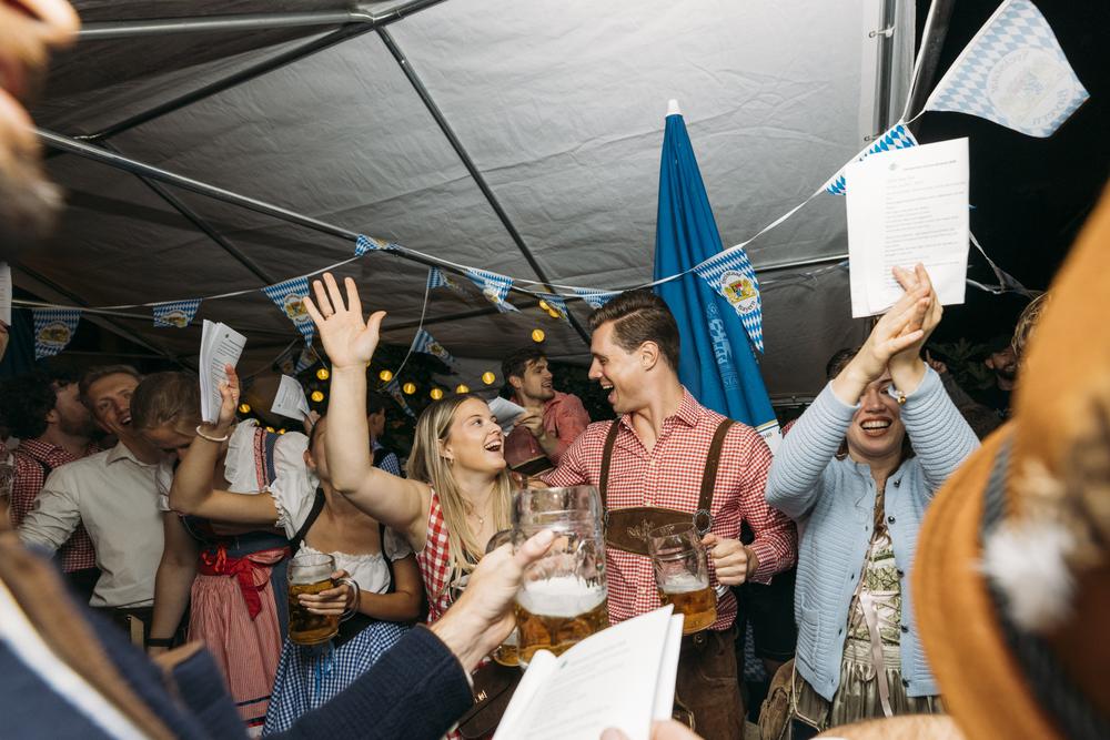 Rot.Jong_18.09.2026Oktoberfest_WildStube_ShotByMeesterwerk_108.jpg